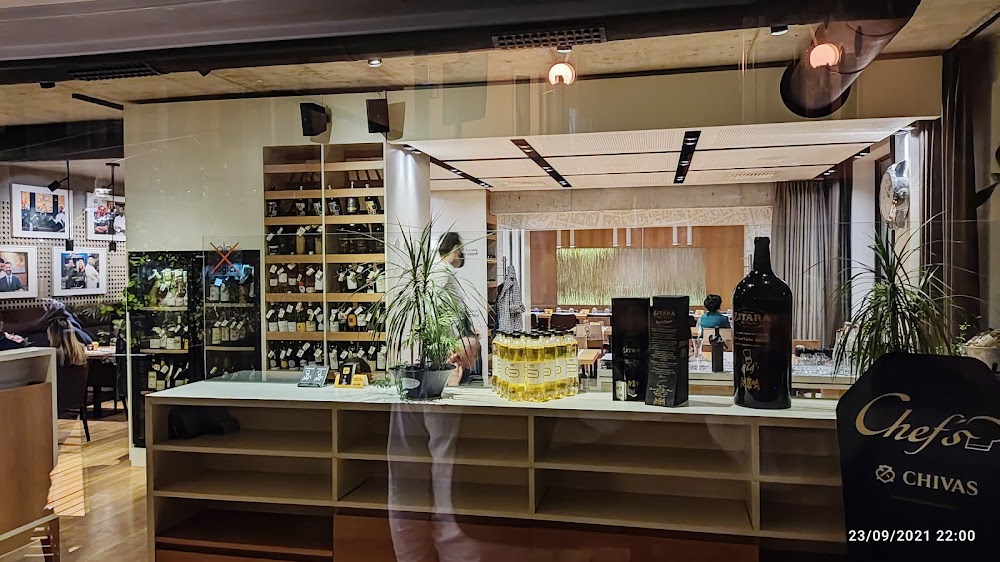 Chef's Restaurant