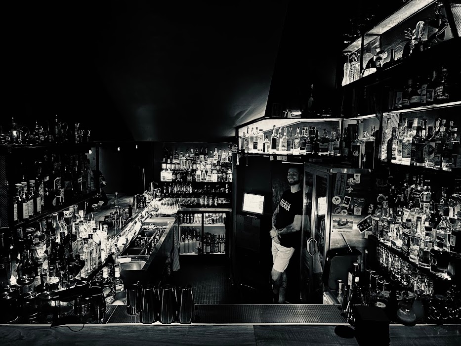 3 oz. Cocktail Bar Sofia