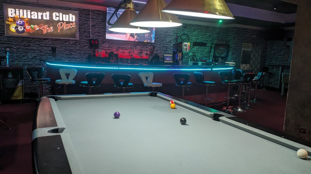 club The Place - клуб Мястото