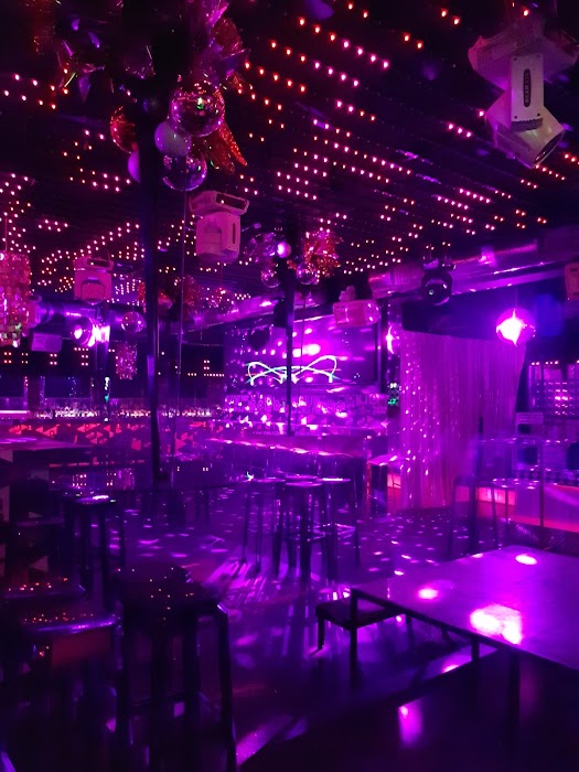 G Club