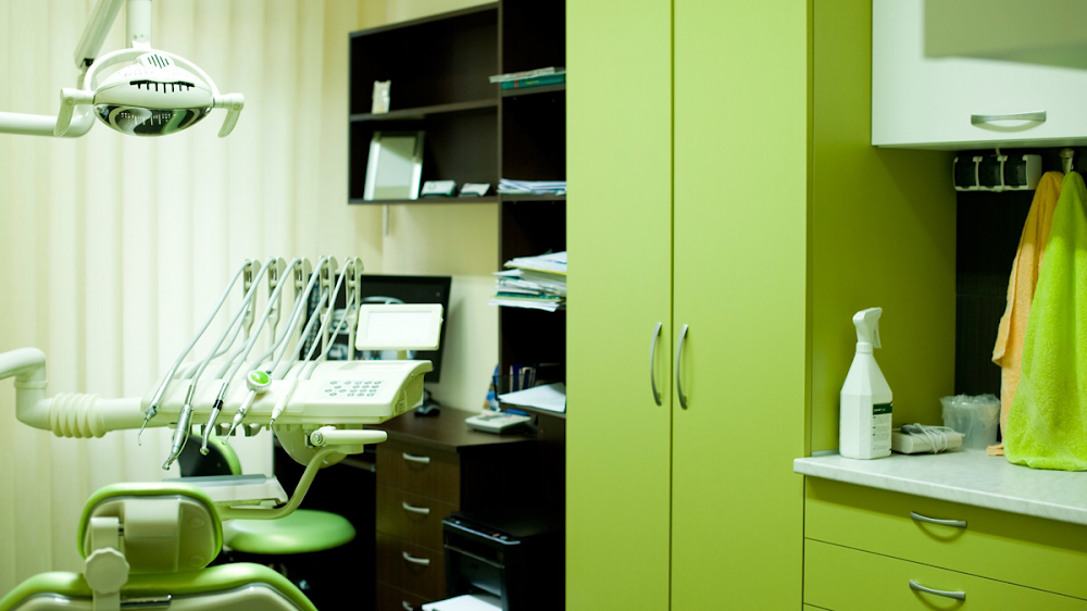 Dentalno Studio D-R Leonid Nikolaev