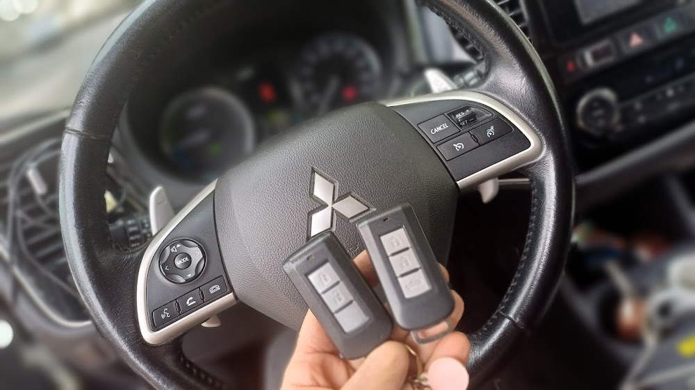 Ключар KEYLOCK І Автоключар І Авариен ключар І Изработка на ключове І Дистанционни за автомобили І Чипове за входни врати