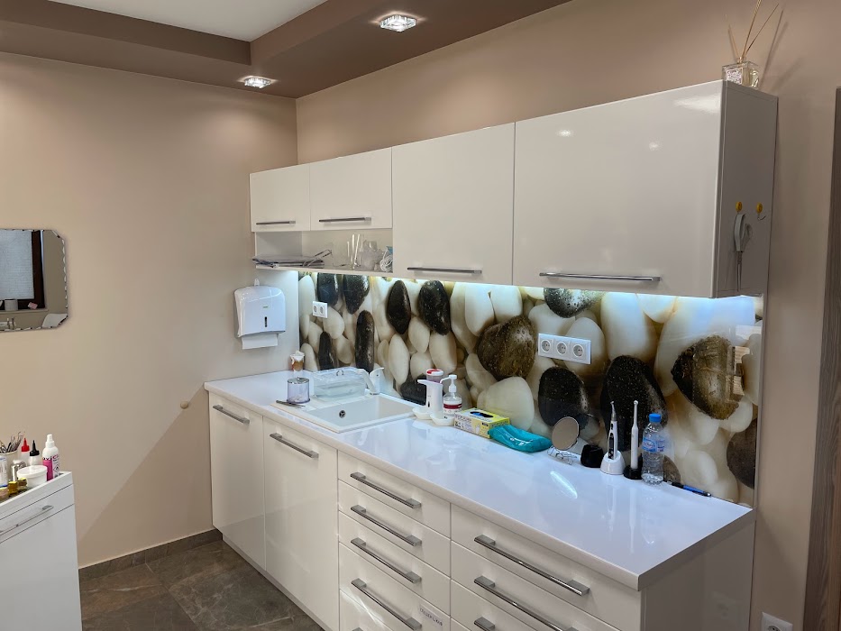 NOVADENT-Dental center/НОВАДЕНТ-Дентален Център