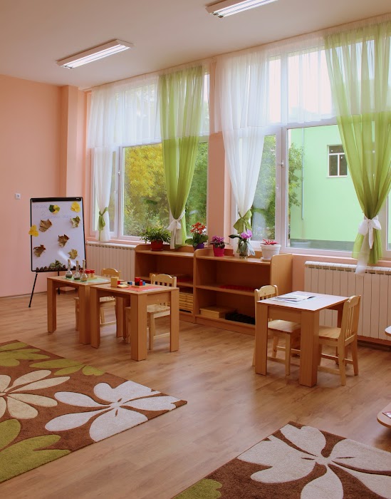 "Maria Montessori"