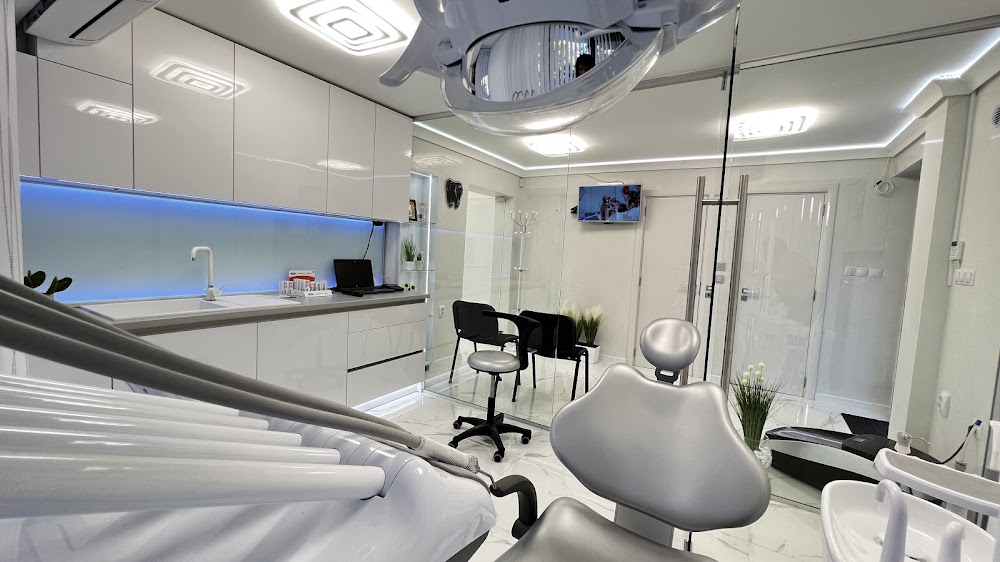 Dentist