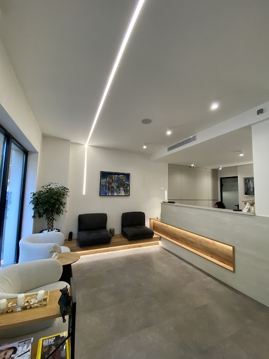 SPLENDENT Dental Clinic