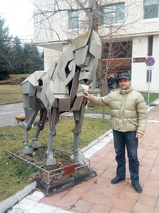 Юридически факултет към ВТУ "Св. Св. Кирил и Методий"