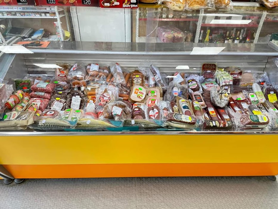 “Kiko” supermarket