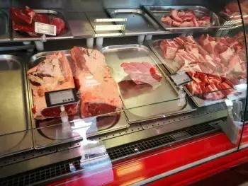 Месарски магазин „МУСТИ”