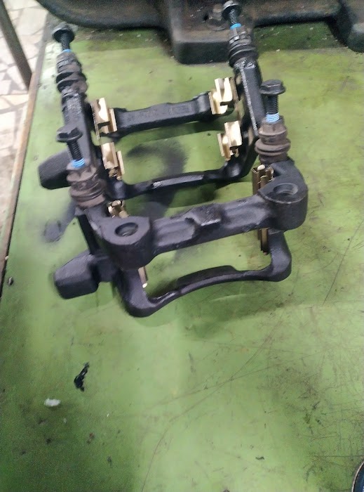 Auto Repair Service