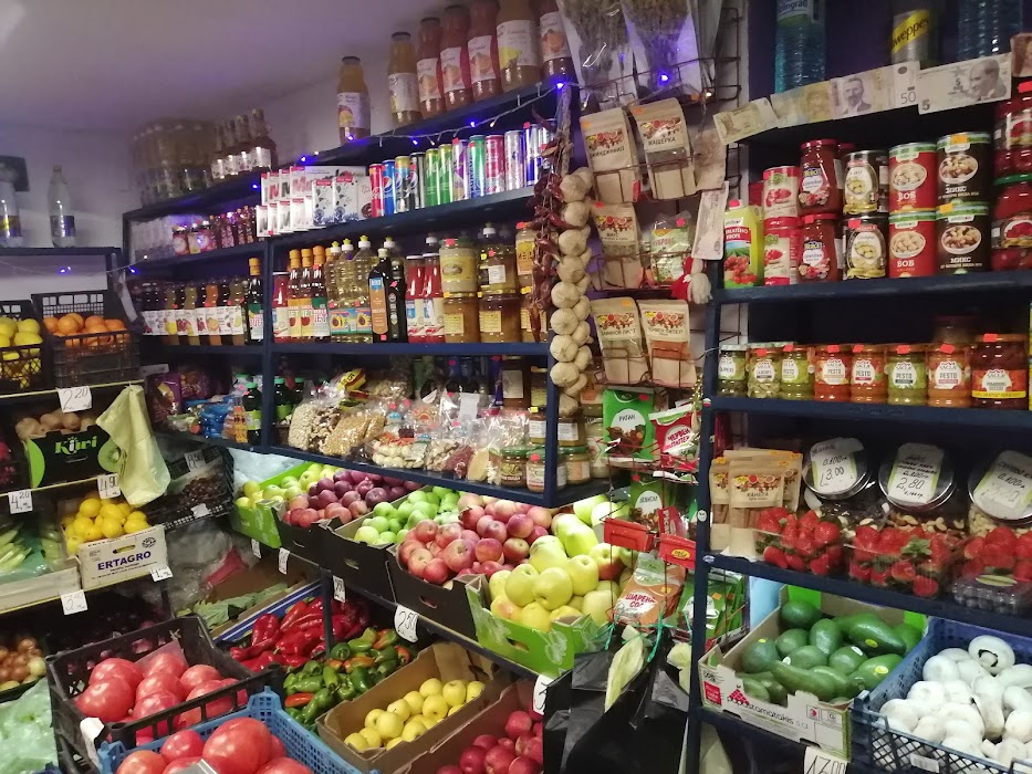 Fruit and Vegetable Store