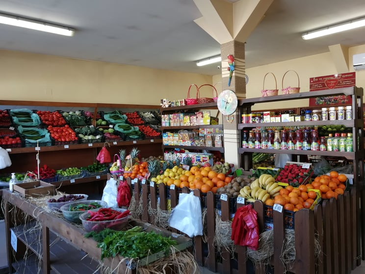 Fruit and Vegetable Store
