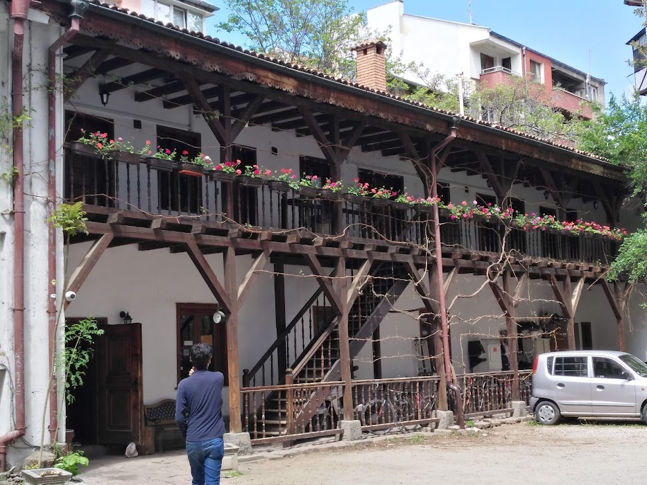 Hostel Mostel