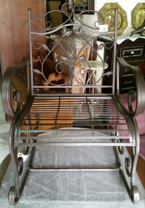 Art gallery and antique furniture - Hot Point Bulgaria LTD