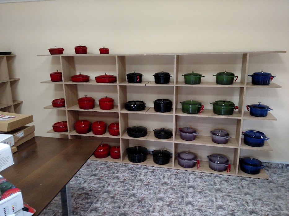 LAVA - Cast iron cookware and serving