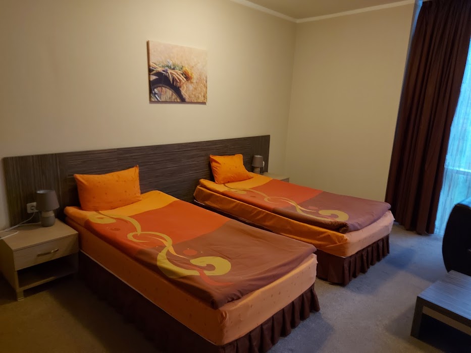 Hotel Noris