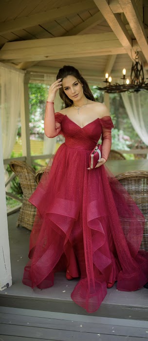 Terani Couture - абитуриентски рокли, официални рокли