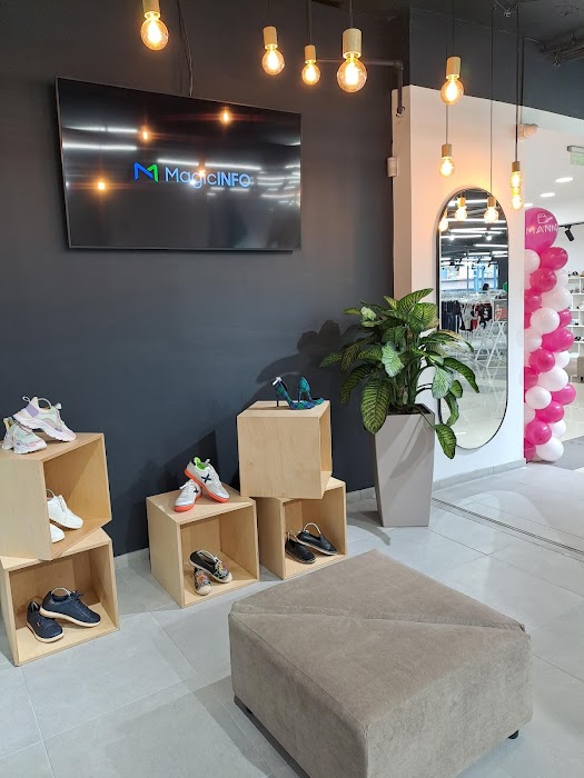 Mania Shop Galaxy Centre