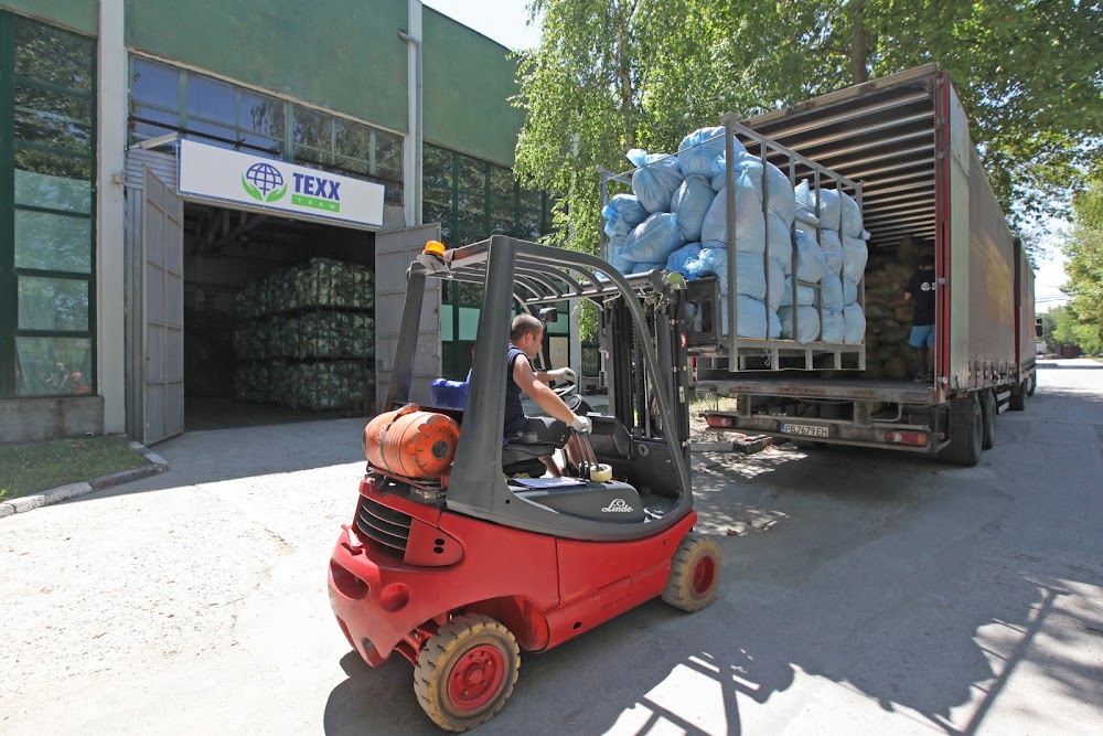 TEXX TEAM - Second Hand Clothes Sorting and Wholesale
