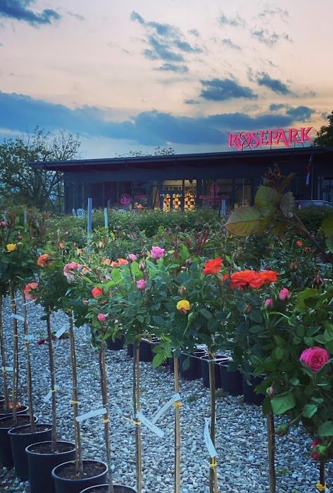 ROSEPARK | Етерична градина и козметика