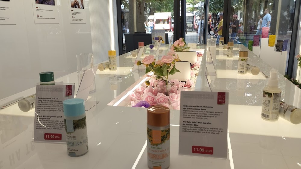InaEssentials Store