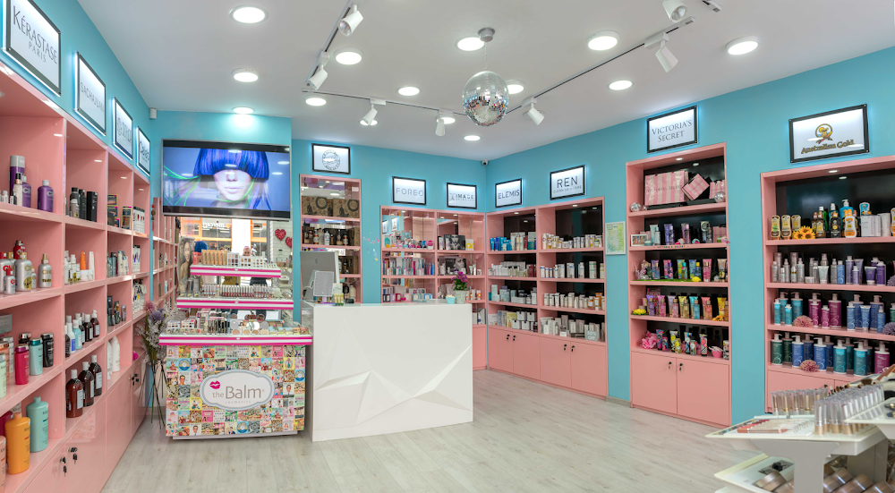 Магазин за козметика “Beauty Land”