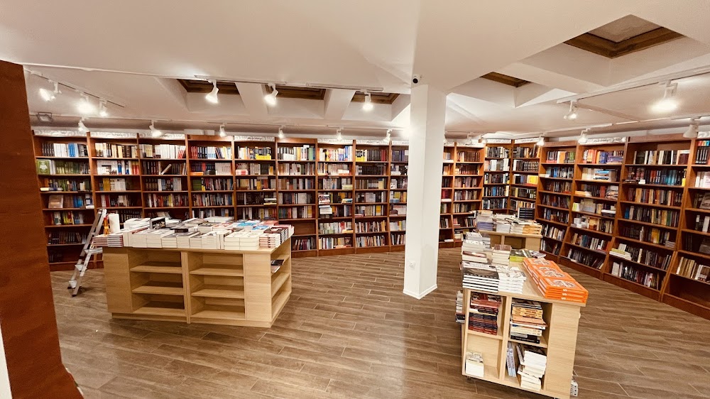 КНИЖАРНИЦА CIELA - Граф Игнатиев 18
