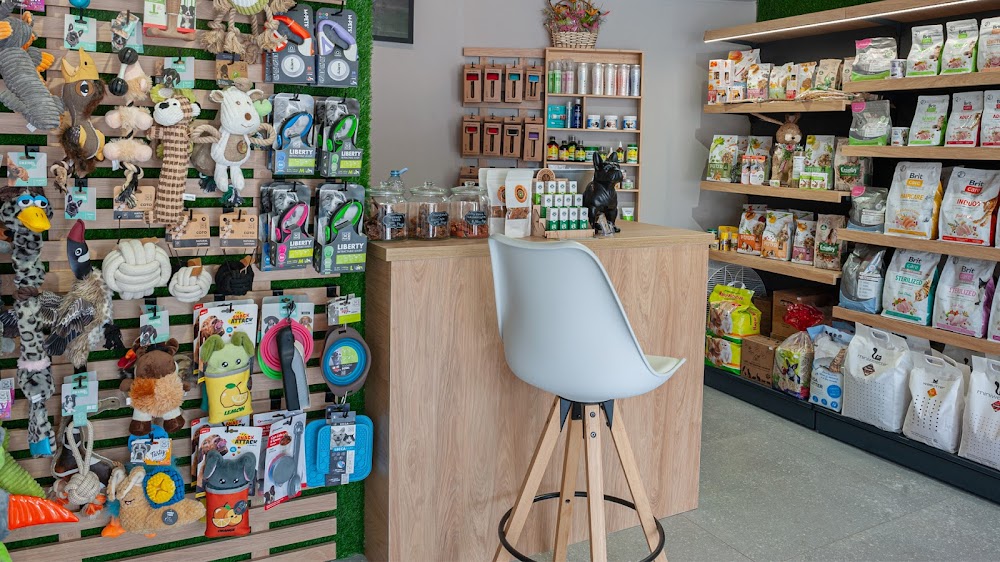 Different Pet Shop and Grooming/ Различният зоомагазин и груминг