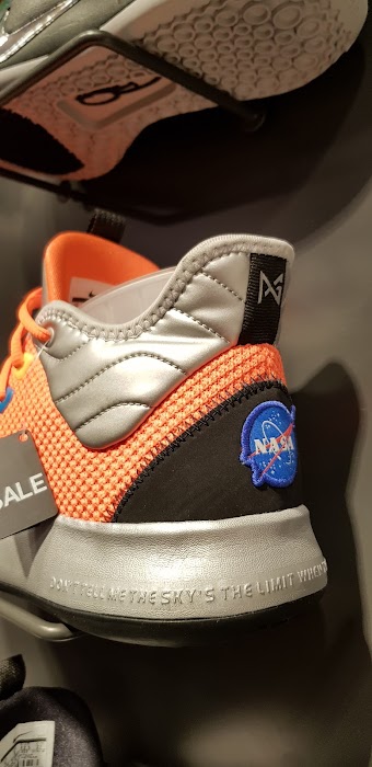 Nike Store