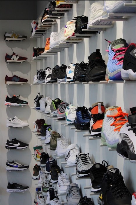 Sneakershop Foot Court
