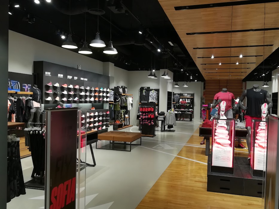 Nike Store