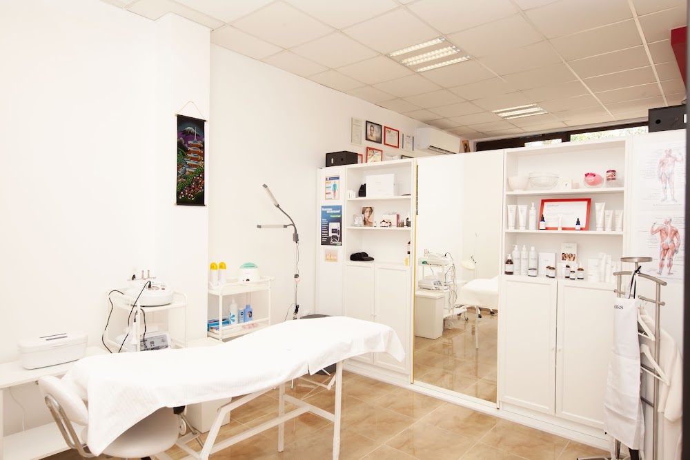 Amarena Beauty Studio