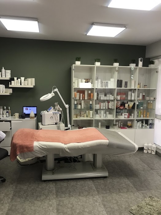 Кокет бюти плейс | Салон за красота София | Beauty Studio София | Студио за красота | Фризьор София