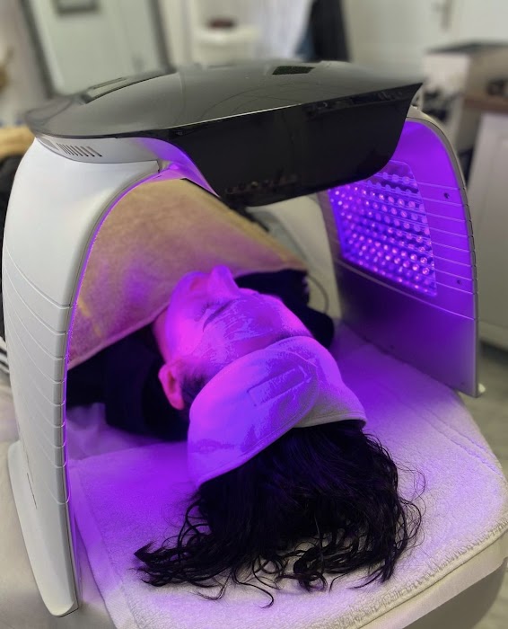 Helley's Beauty Studio