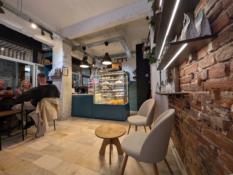 Martines Specialty Coffee Shop & Roastery Sofia