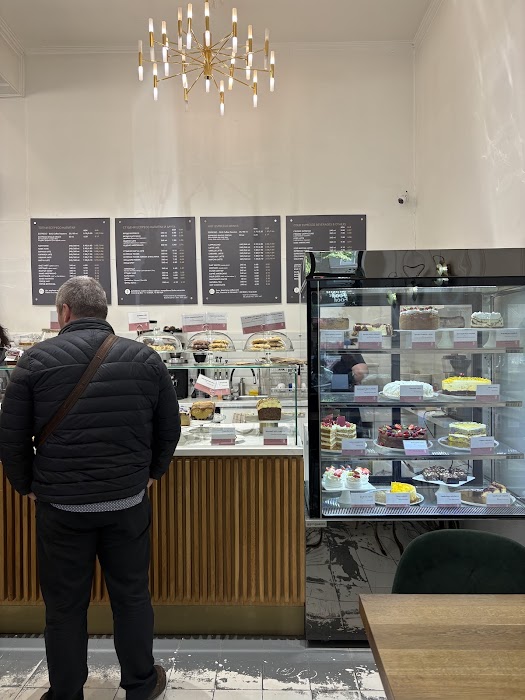 Altruist - Urban Coffee Shop & Pastry