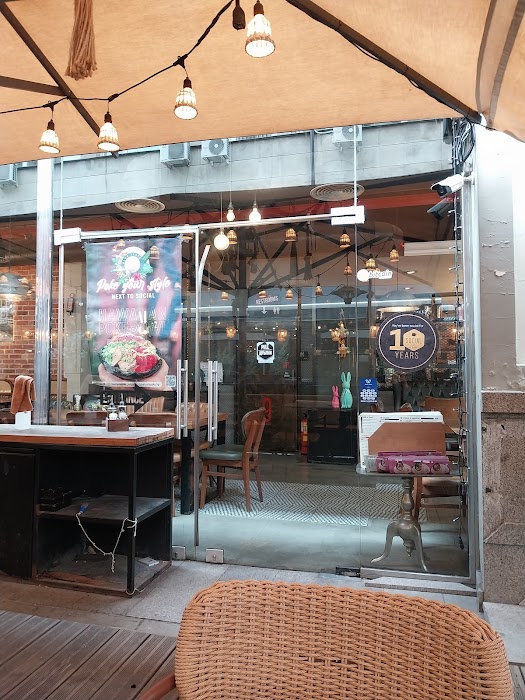 Social Cafe Bar & Kitchen restaurant
