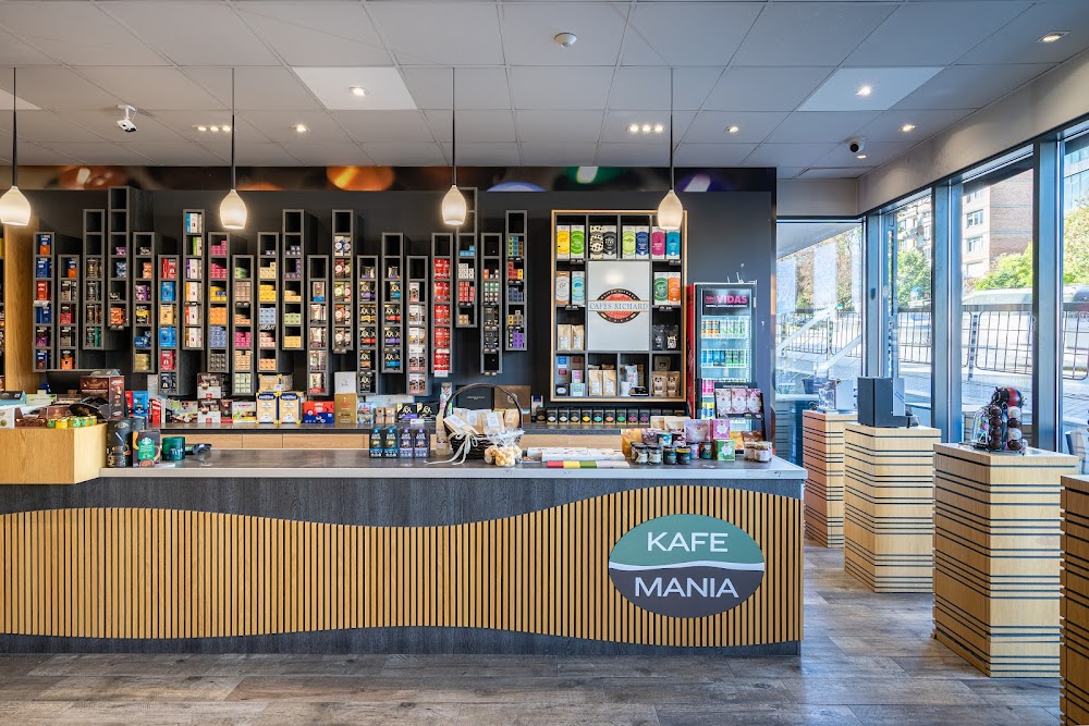 Kafe Mania Boutique & Bar