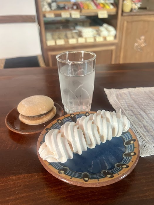 Shekerdzhiynitsa Retro Cafe