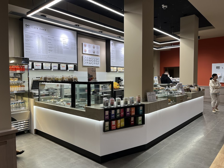 LATE Café & Roastery