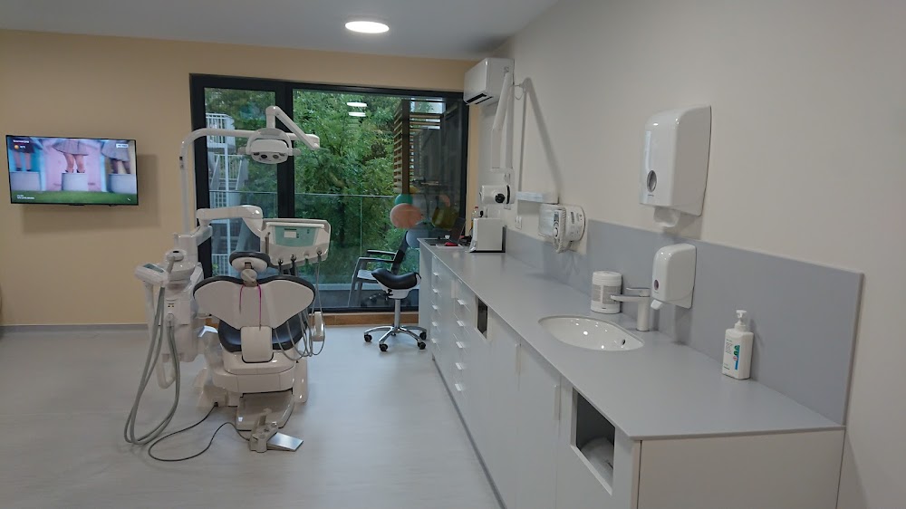 Дентална Грижа За Теб / Dental Care For You