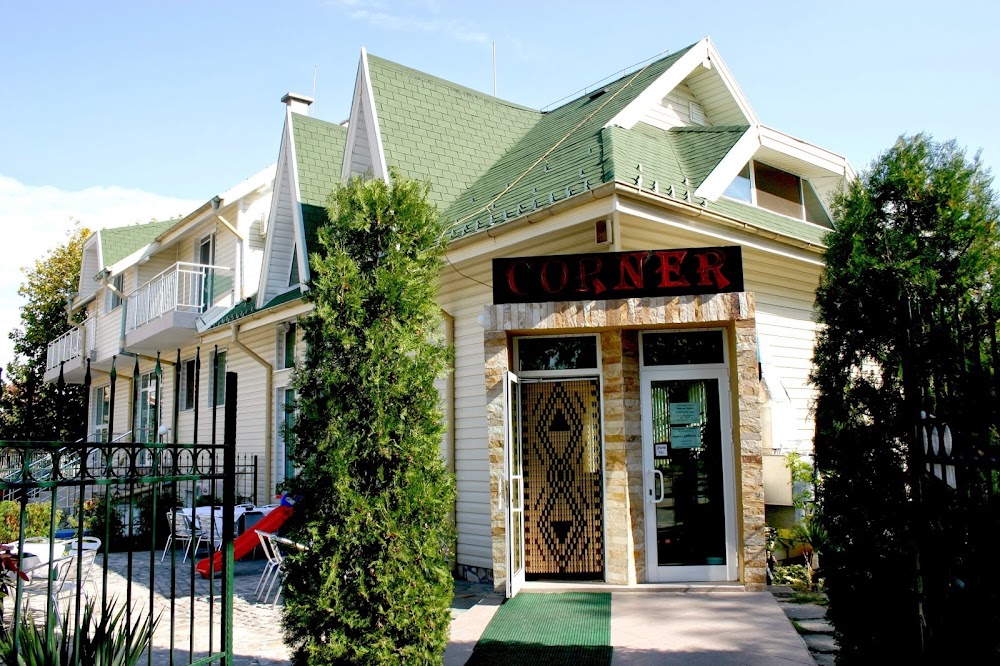 Hotel Corner