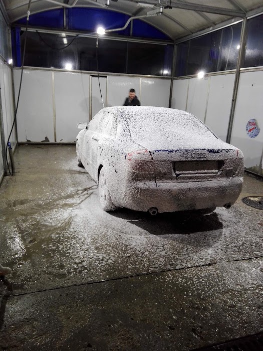 Car Wash - "Easy Wash"
