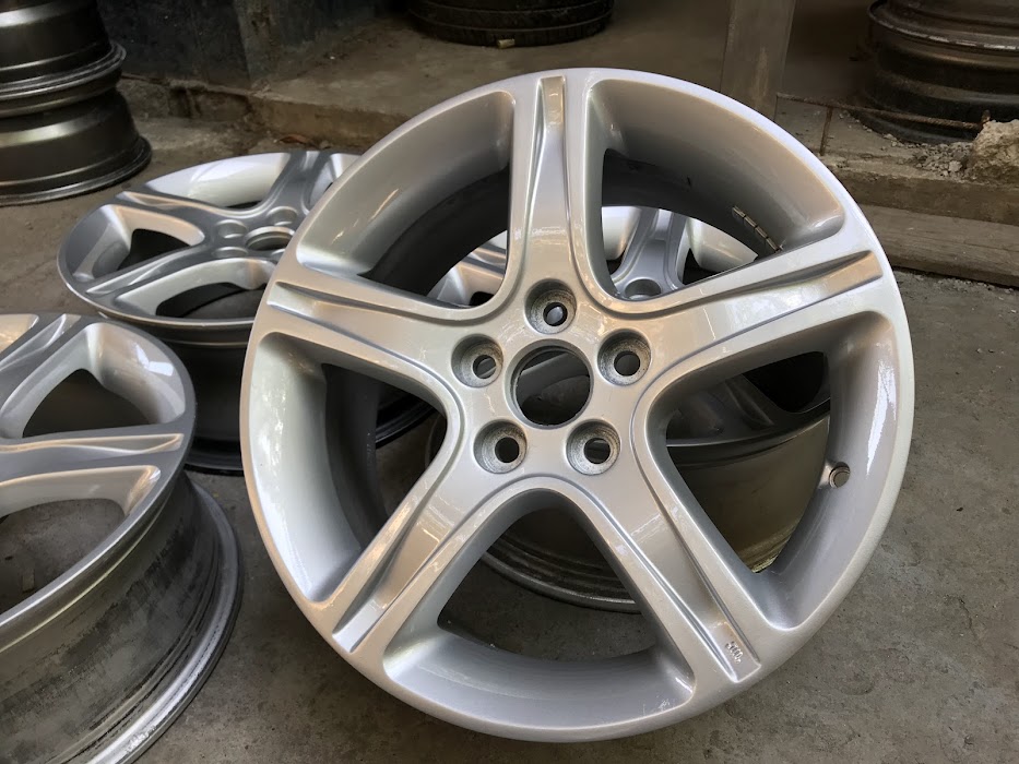 Auto Tyre Center "Fuchedzhiev"