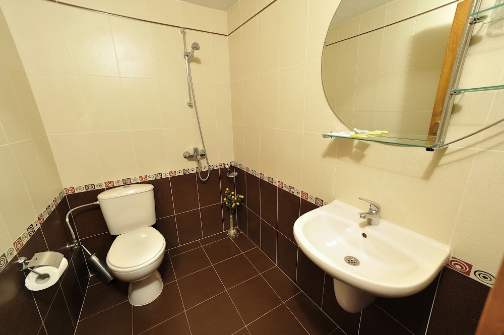 Family Hotel Djangal