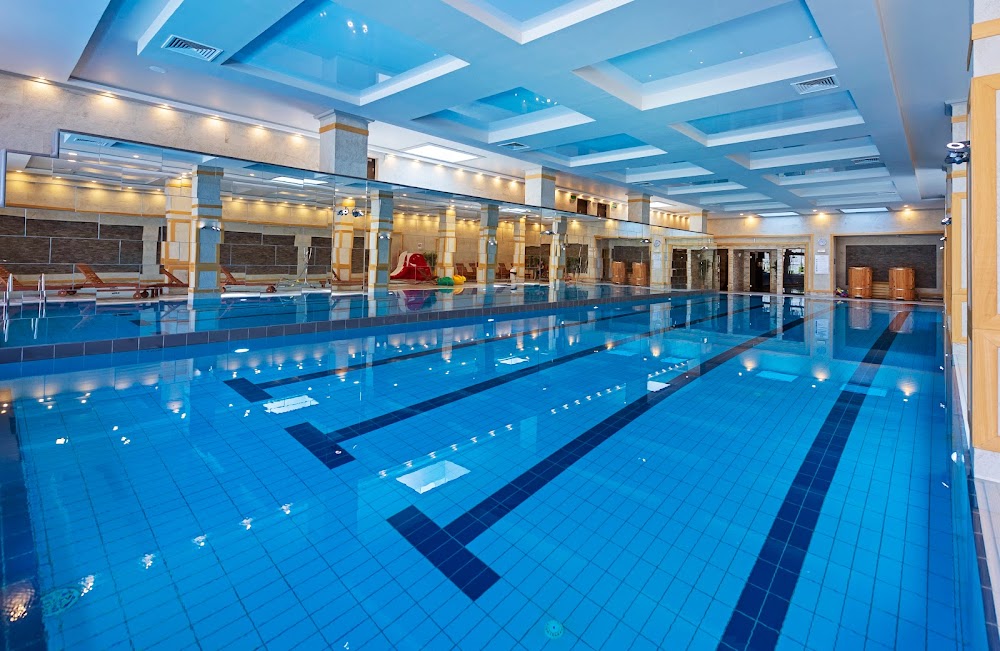 7 POOLS Hotel and SPA