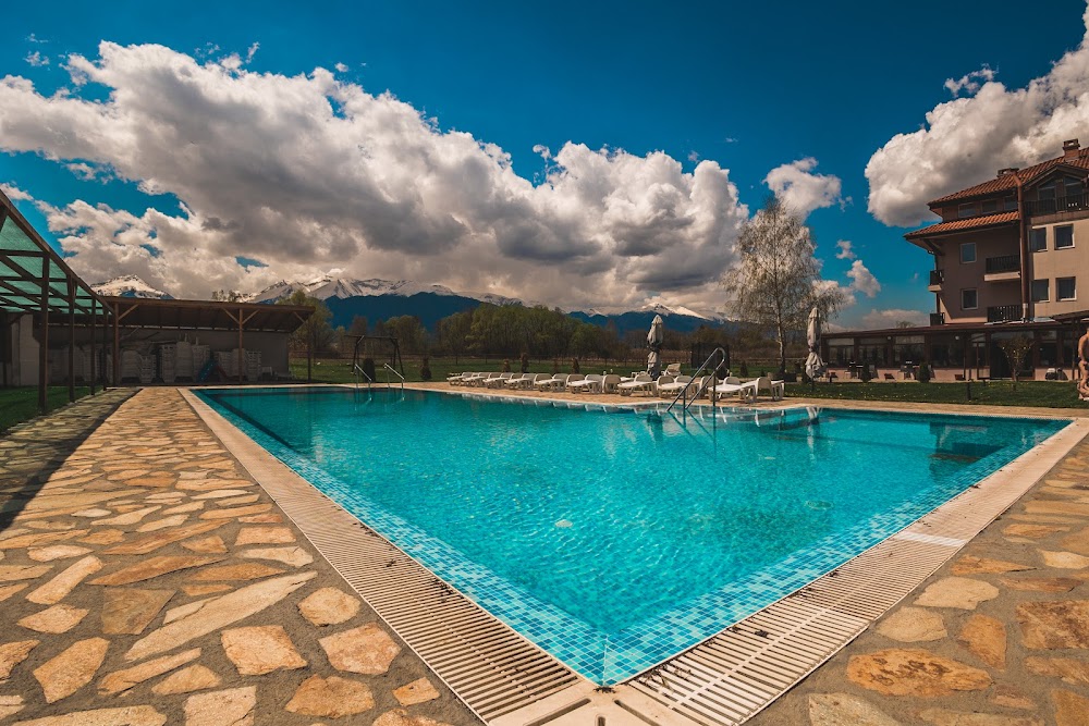 HOTEL "SEVEN SEASONS"