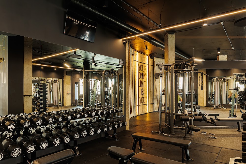 Фитнес център Vitality Gym